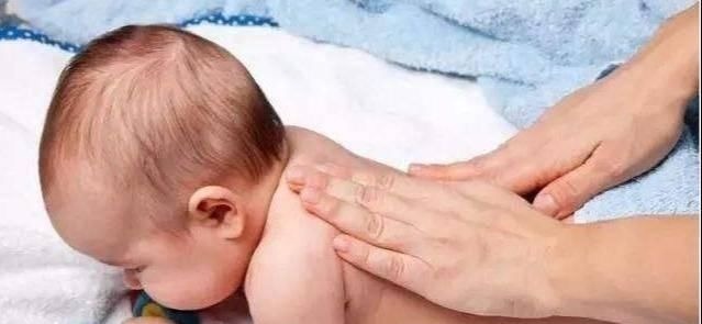 宝宝|没事多摸娃这几个地方,益于大脑发育,很多家长不碰