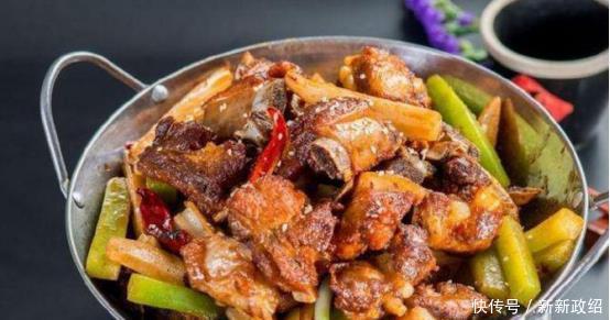 美味不油腻的家常菜,吃起来方便快捷,三碗饭是挡不住的