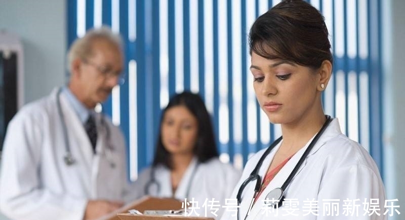 预约|有人说美国医疗免费，有人说美国治感冒要上千美元，哪个是真的？