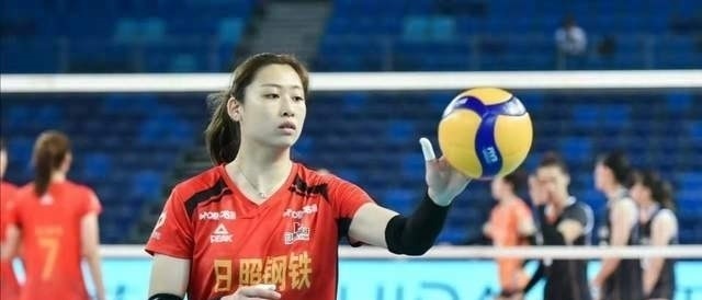 姚迪|中国女排迎利好!丁霞后继有人,两名帅苦心栽培,将携手朱婷争冠