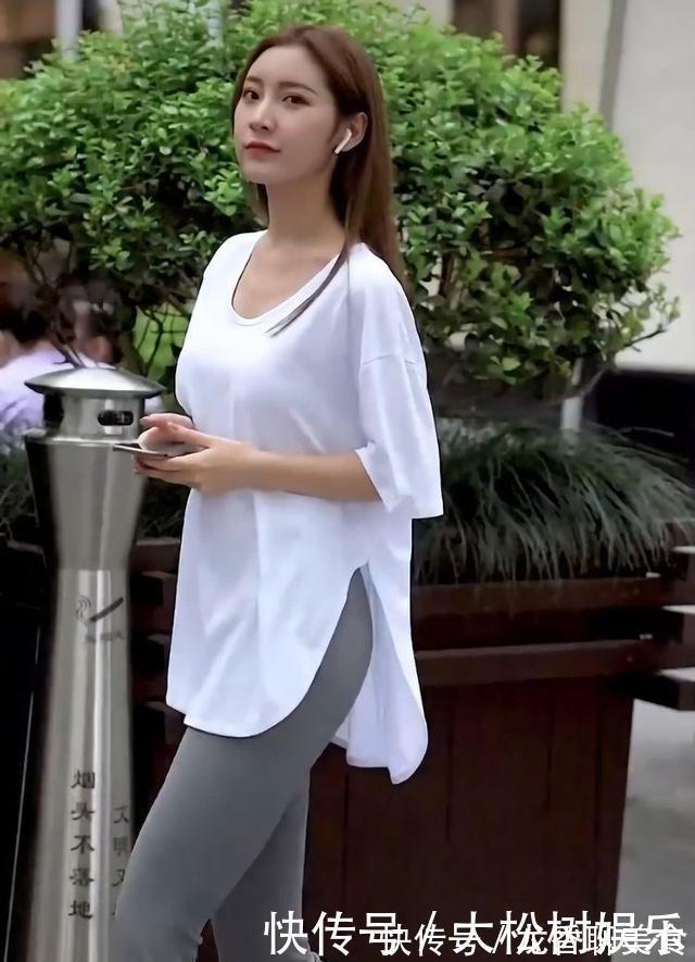 喇叭|白色优雅长袖搭配蓝色喇叭打底裤,实在是太多了,能穿的场合