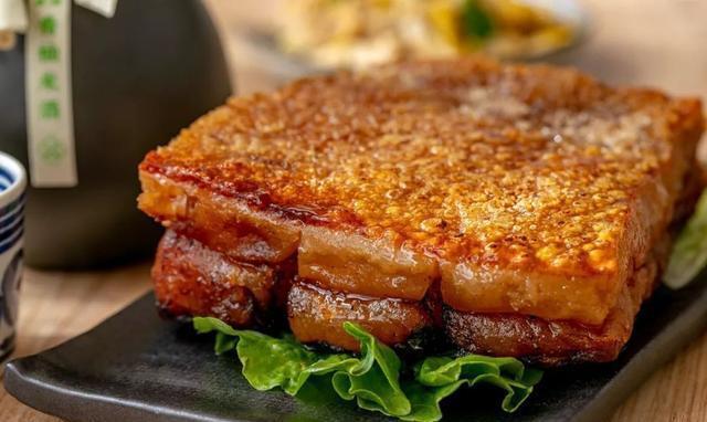 五花肉只会做成红烧肉吗，试试这个做法，解锁五花肉的新吃法