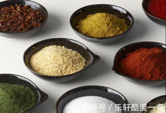 奶奶卖了30年的灌香肠，秘方无私分享给大家，爱吃香肠的收藏了