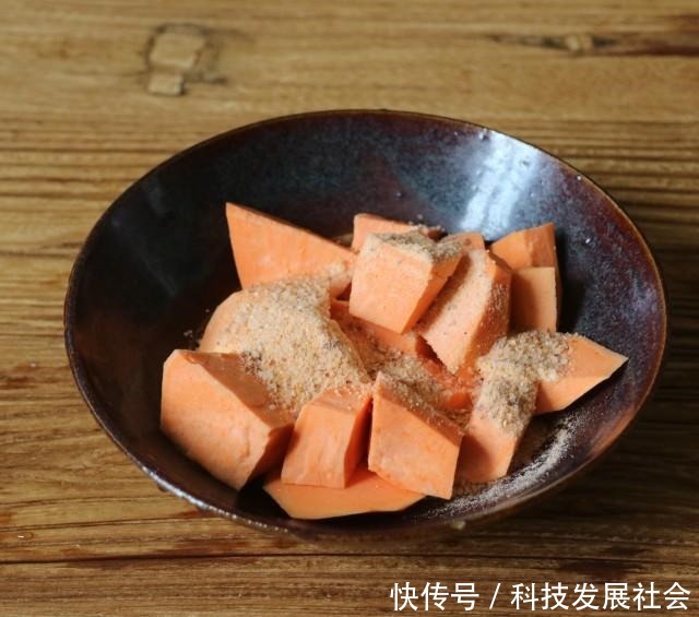 粉蒸肉,入口即化,简直不要太香……