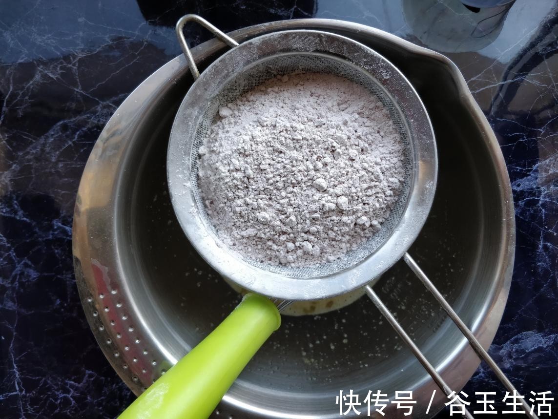 巧克力|很适合做下午茶的法式小点心,口感香甜湿软,巧克力味道浓郁