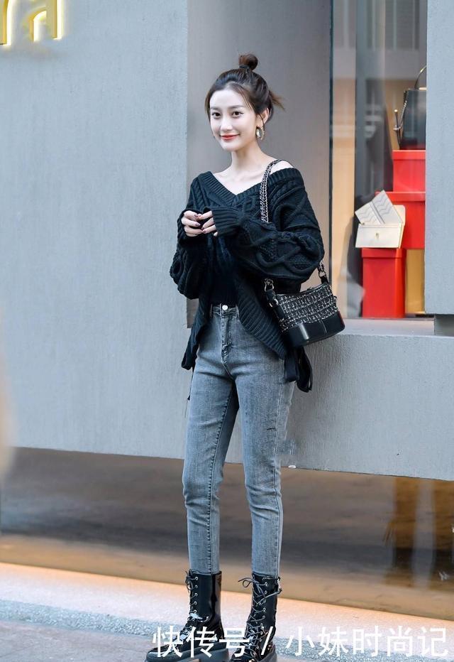 大增|街拍:粉色高跟鞋和连衣裙搭配, 简单的搭配魅力大增