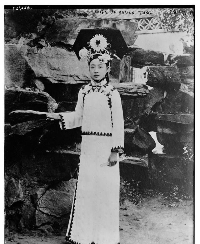 皇后|「老照片」从妙龄少女到1个疯子！今日盘点，末代皇后婉容！