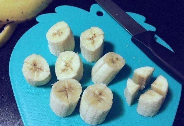 美味|剩下的饺子皮这样处理后，实在美味，好吃到你不想再包饺子