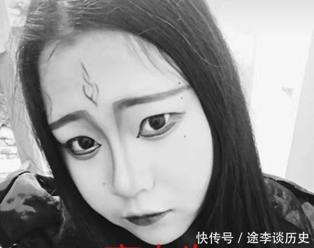 “社会妆”有多秀?小学生VS初中生忍了,看到宝宝:被萌哭