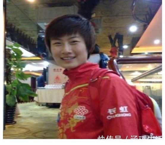 丁宁|她是国乒男队团宠,和刘诗雯十岁配双打,因成绩友情变淡渐行渐远