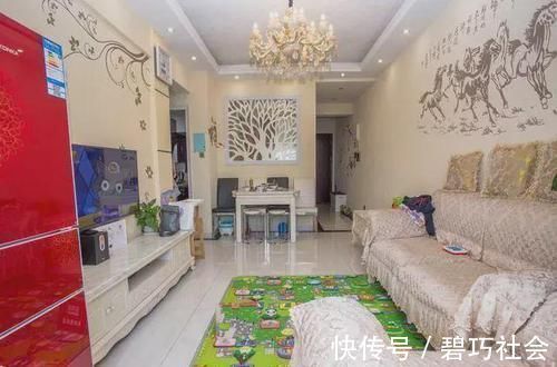 小餐桌|婆婆装修的房子,可以说是“小区最丑”,气得我想砸了重装