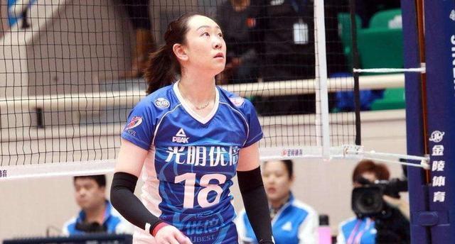 联赛|天津女排传来好消息!32岁女国手多年后回归!如今带领球队出征