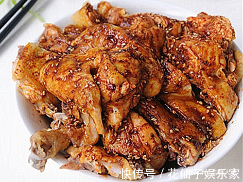 鸭胗|端上桌争相伸筷的除夕年夜饭，好吃好做真解馋，家人吃得不亦乐乎