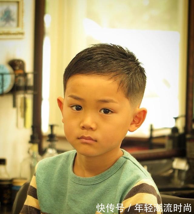 修剪 3到10岁小男孩发型怎么剪剪完这四种,谁知这么帅!