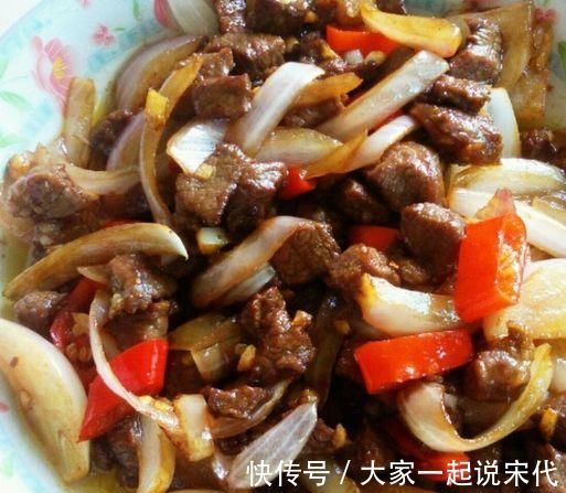 咳嗽|洋葱和此物炒着吃，不咳嗽了，痰也没了，皮肤细腻又光滑哦！