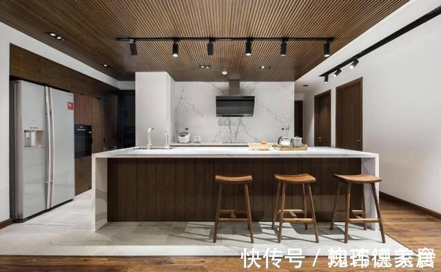 户型|220㎡大平层,大横厅7米长,换成我也心甘情愿买高层,比别墅舒服