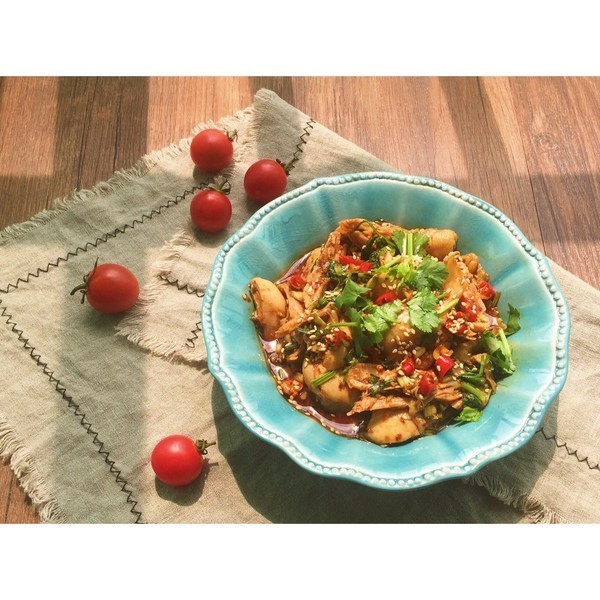 多汁|夏天必备下酒菜，教你自制麻辣鲜香，鲜嫩多汁的口水鸡