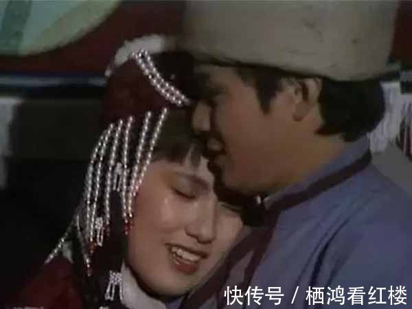 武松@郭靖到底爱不爱华筝?如果不爱,为什么又会和她订婚?