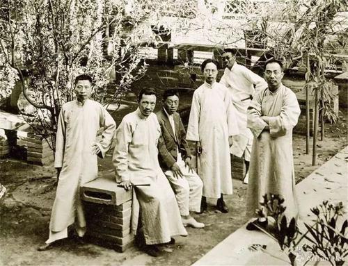 汉字|鲁迅曾经倡议废除汉字?郭沫若:这是鲁迅一生最大的功绩