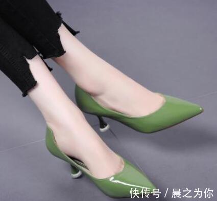 尖头 尖头高跟鞋,穿出青春时尚的气息,甜美又迷人!