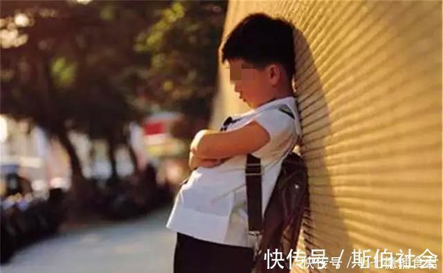 犯错|家有男孩的，父母在这3方面越“舍得”，孩子将来越有出息