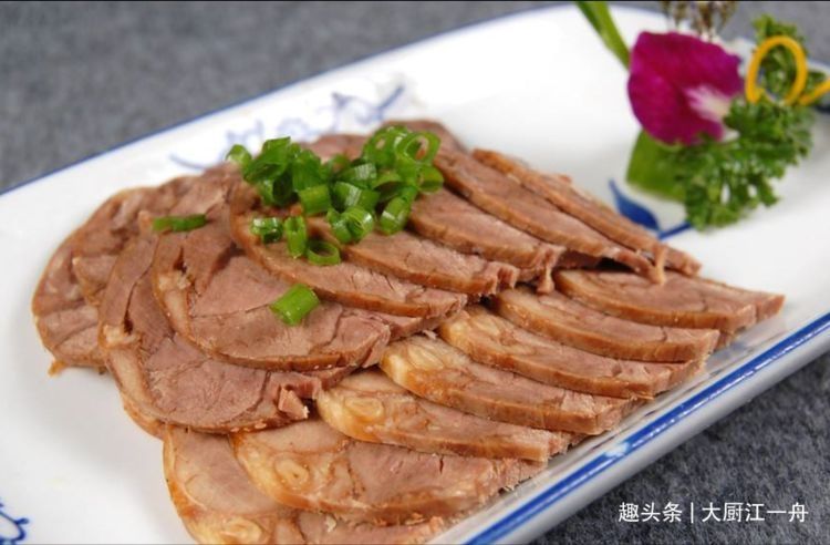 花钱学的酱牛肉配方，免费教给您，其实挺简单，比卖得好吃多了