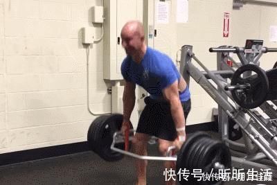 動作|作為健身愛好者別說你不會做硬拉，4種典型的硬拉你要好好了解下