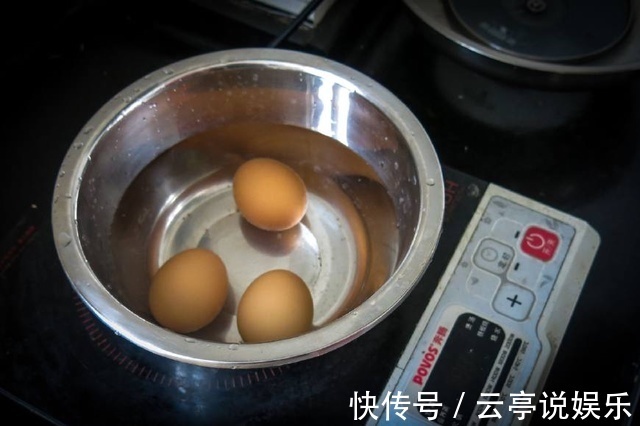 好吃|鸡蛋别再炒了,新做法来了!超级好吃,吃一次忘不掉啊!