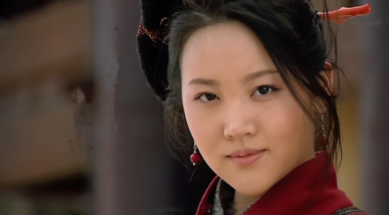 她是梁山第一女高手,曾击败林冲,儿子大败金兀术