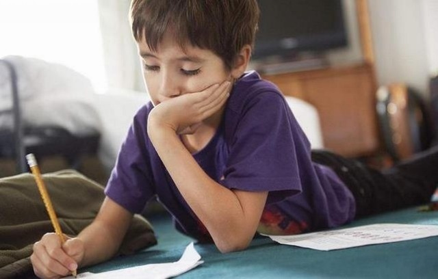 工作人员|“最罕见结婚证”走红,夫妻二人名字堪称绝配,登记人员:头回见