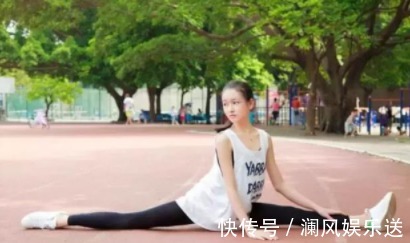 一字马|170清纯校花，操场展示完美身材和一字马，甜美外貌让人遐想