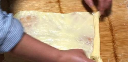 面粉里加2个鸡蛋,不蒸馒头不烙饼,做法简单,轻松搞定全家早餐