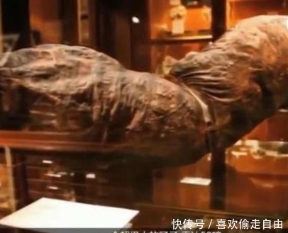 男子三年没上厕所,成为史上第一个被憋死的人!