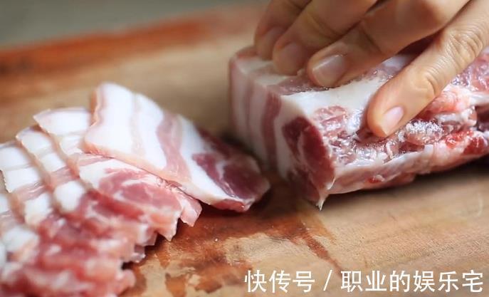 饭香|三伏天不吃炖肉,教您做盘“小炒肉”,简单省事,下饭香很解馋