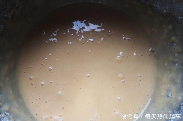  做蛋糕就要用烤箱教你一款无油小蛋糕，保证好吃到不想停