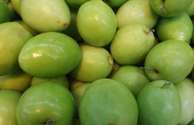 食物|女人怀孕后有4种食物要避开，会增加体内毒素，损害宝宝健康