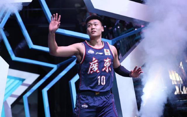 赵睿|CBA南方全明星阵容:阿联强势回归,广东4人遭冲击,内线最激烈