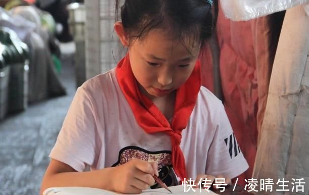 调查发现:小时候有4个特征的孩子,大多是潜在学霸,家长要重视