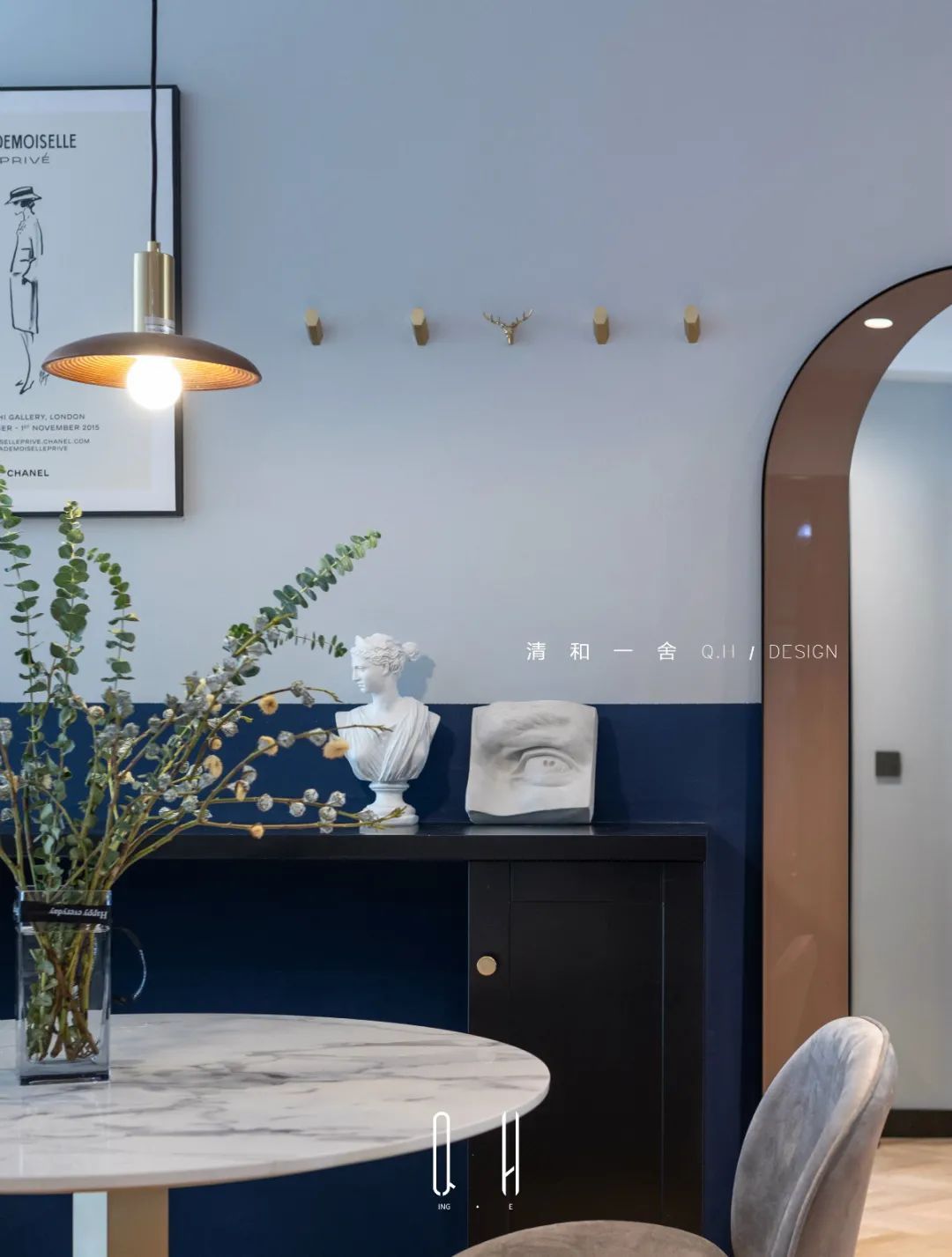 轻奢|128㎡现代轻奢,稳重配色+文艺布置,让生活充满诗意与情趣