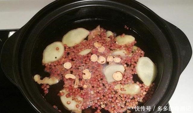 松软|炸牛肉丸子时,切记“3用2不用”,丸子酥香松软,久放不变硬