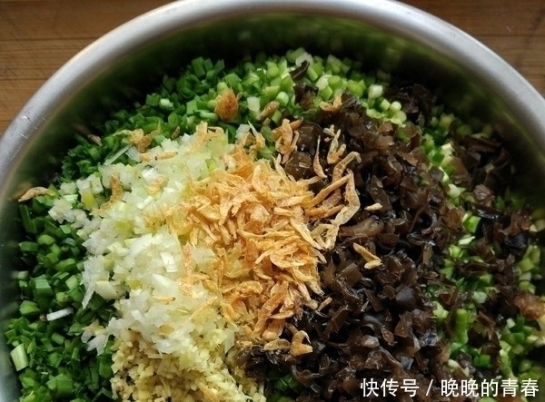 饺子|包韭菜鸡蛋饺子，千万不要直接拌馅，多加1步，饺子更香，更入味