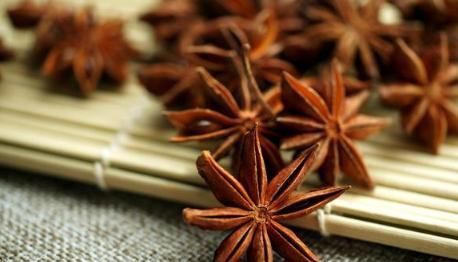 调味品|做饭时常用的调味料,毒性堪比“穿肠草”,专家教你如何分辨!