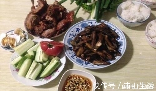 早餐是金，午餐是银，晚餐是铜！一日三餐到底怎么吃更健康？