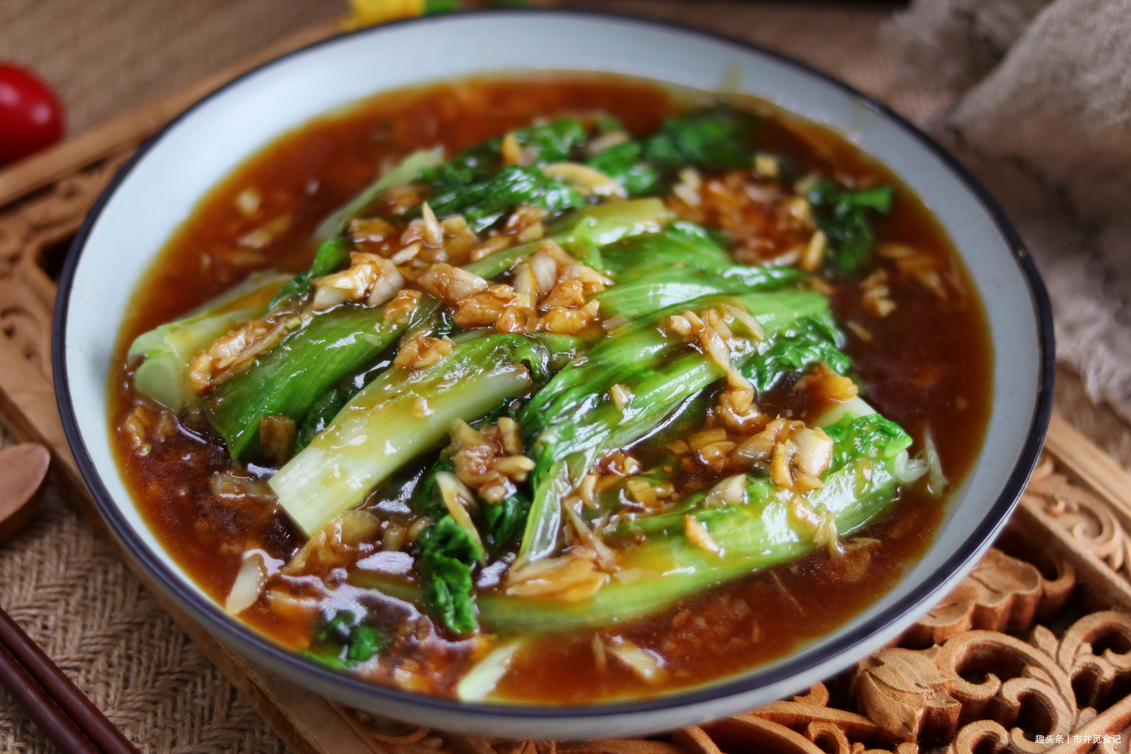 做蚝油生菜,很多人忽略了这一步,教你正确做法,生菜翠绿味道香