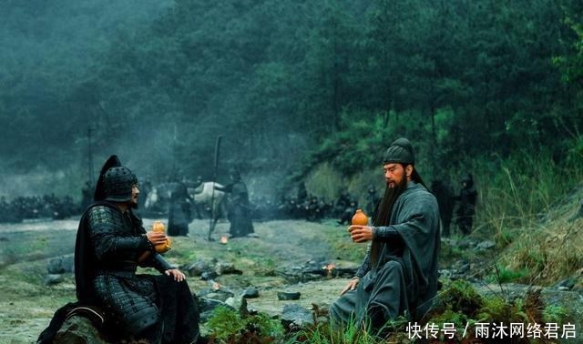 军事行动|张辽武艺不差关羽，为何在斩杀颜良的军事行动之战，关羽表现突出