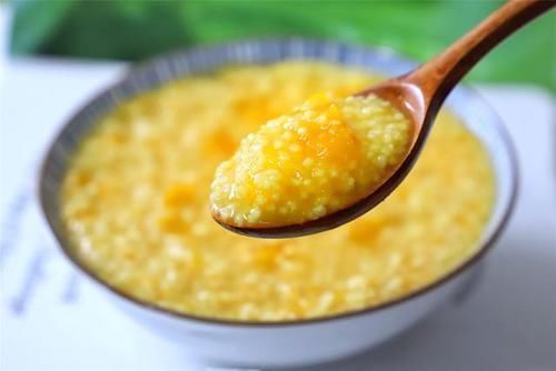 食物|玉米是胃病的“发物”?医生建议:夏养胃,这3类食物,少碰为妙