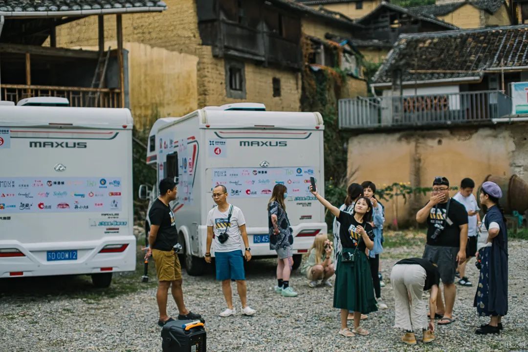 居所|太拉風(fēng)了！螞蟻探路帶領(lǐng)房車露營真人秀節(jié)目慶元拍攝圓滿殺青