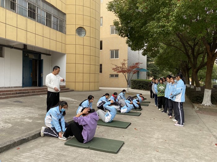 学生|十二中顺利完成2021年学生体质健康标准测试工作