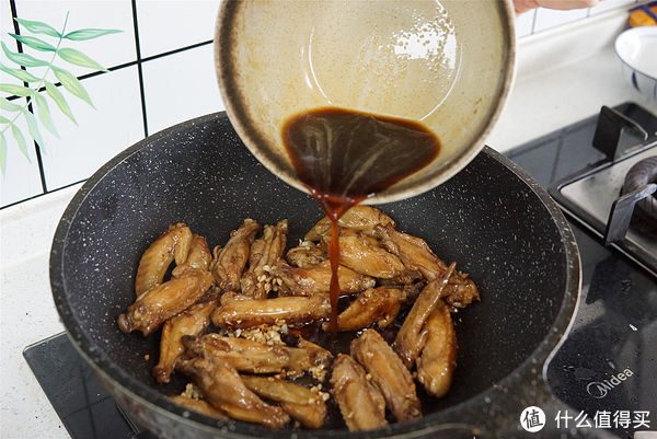 大蒜|健康饮食 篇八：天热潮湿多吃蒜，和这2样焖一锅是绝配，喷香下饭，夏天有好菜了