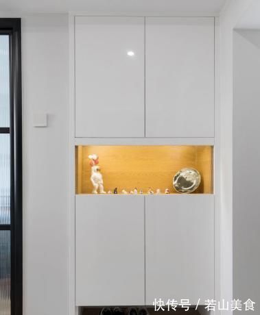 储物柜|玄关处别再傻乎乎做鞋柜了试试这几种设计,100双鞋子都放得下